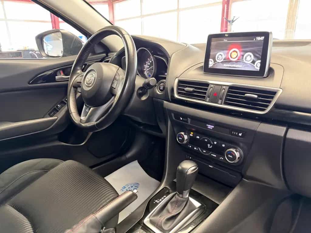 Mazda 3 Lim. Center-Line 07/2014-photo-11