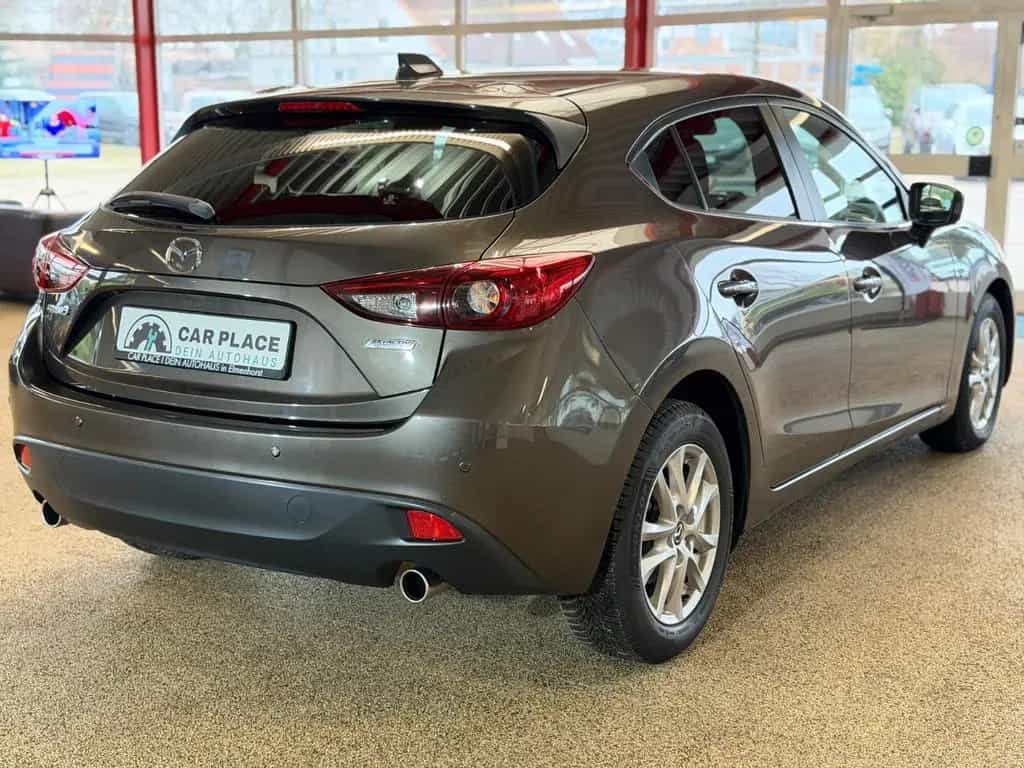 Mazda 3 Lim. Center-Line 07/2014-photo-2