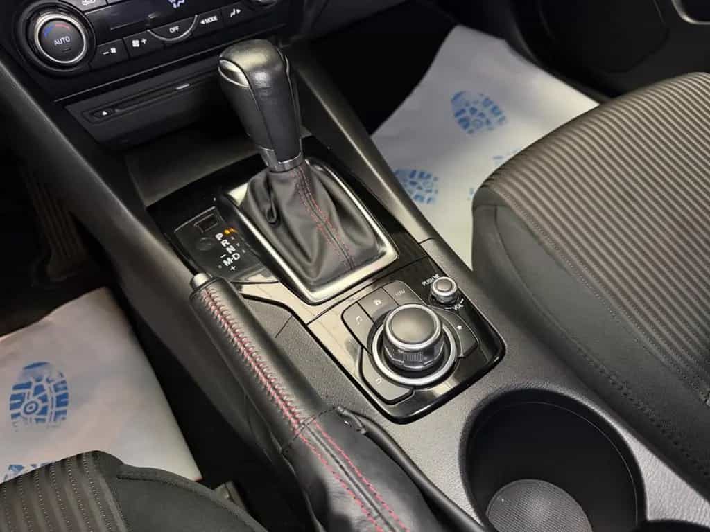 Mazda 3 Lim. Center-Line 07/2014-photo-9