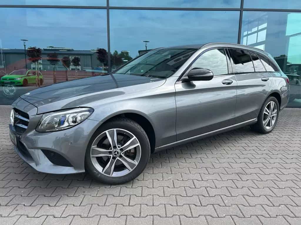 Mercedes-Benz C 220 d T Avantgarde 4MATIC Night AHK Standhzng. 10/2019-photo-0