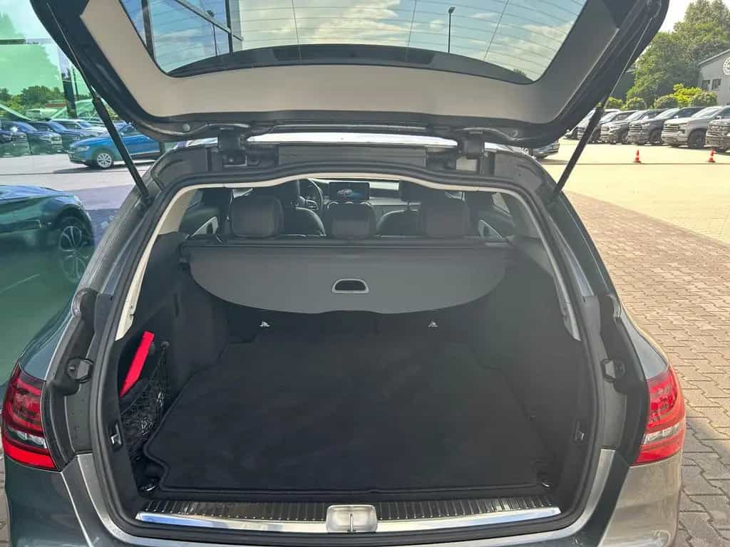 Mercedes-Benz C 220 d T Avantgarde 4MATIC Night AHK Standhzng. 10/2019-photo-17