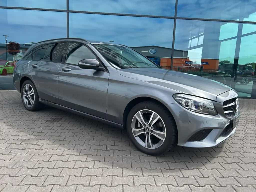 Mercedes-Benz C 220 d T Avantgarde 4MATIC Night AHK Standhzng. 10/2019-photo-2