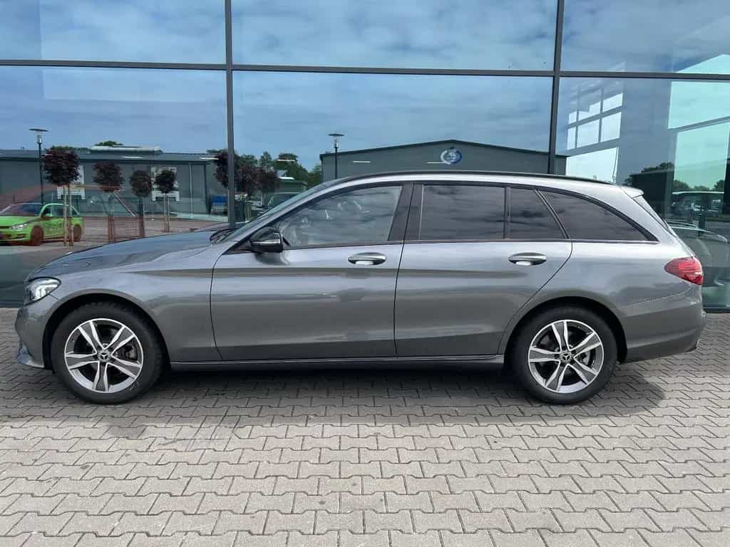Mercedes-Benz C 220 d T Avantgarde 4MATIC Night AHK Standhzng. 10/2019-photo-4