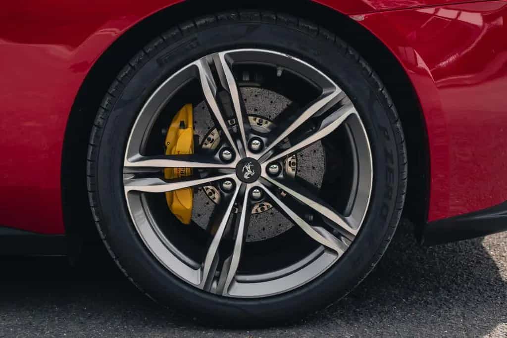 Ferrari GTC4Lusso 6.3 V12 DCT 01/2018-photo-21