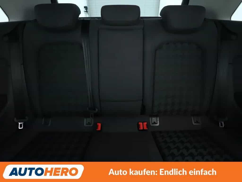 Audi A3 1.4 TFSI Attraction Aut.*XENON*PDC*SHZ* 04/2015-photo-15