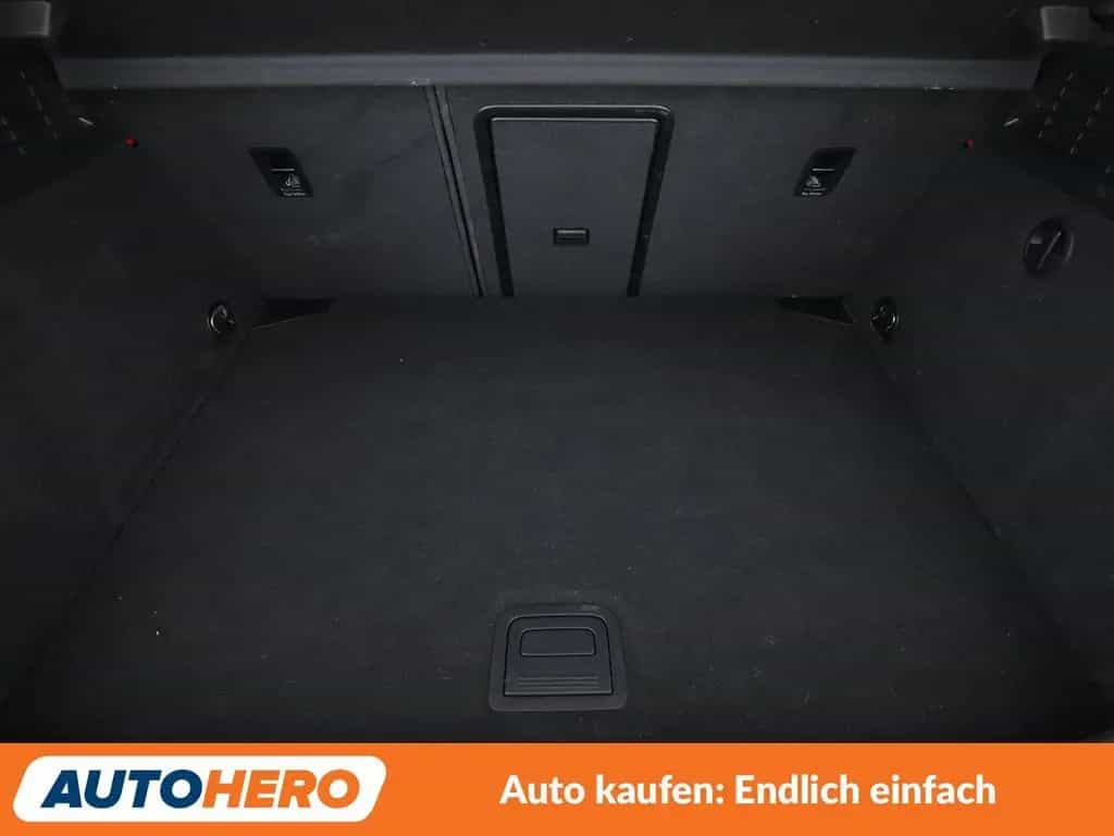 Audi A3 1.4 TFSI Attraction Aut.*XENON*PDC*SHZ* 04/2015-photo-17