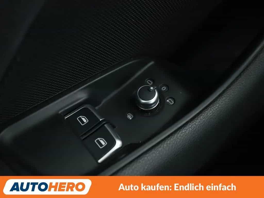 Audi A3 1.4 TFSI Attraction Aut.*XENON*PDC*SHZ* 04/2015-photo-24