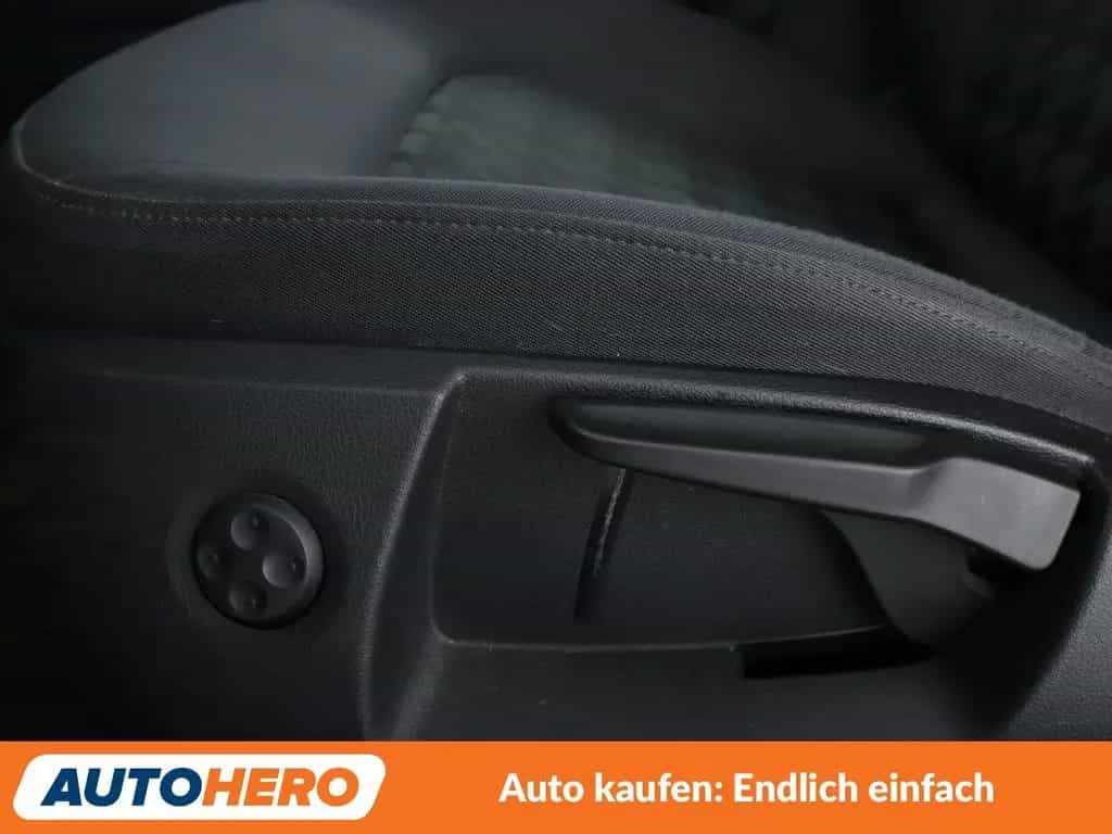 Audi A3 1.4 TFSI Attraction Aut.*XENON*PDC*SHZ* 04/2015-photo-27