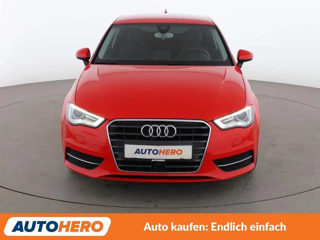 Audi A3 1.4 TFSI Attraction Aut.*XENON*PDC*SHZ* 04/2015-photo-8