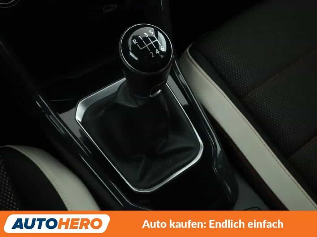 Volkswagen T-Roc 1.5 TSI ACT Sport*LED*NAVI*PDC*SHZ*KLIMA* 04/2018-photo-24