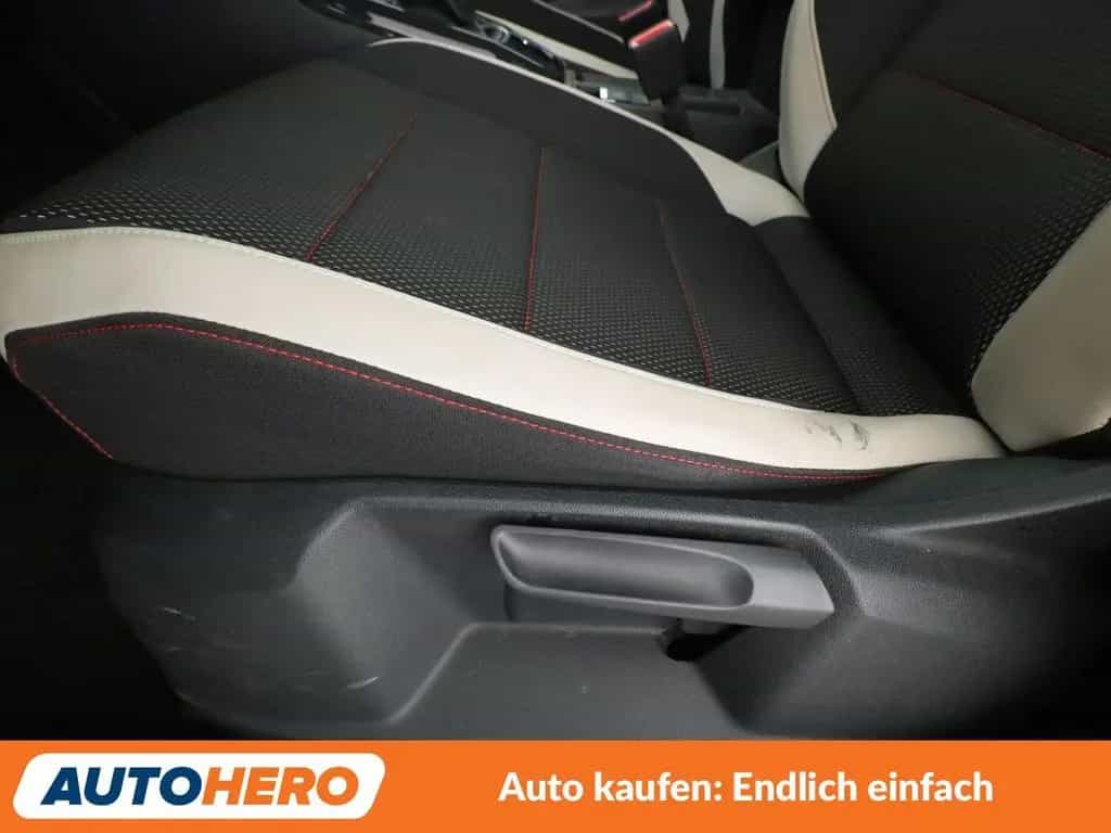 Volkswagen T-Roc 1.5 TSI ACT Sport*LED*NAVI*PDC*SHZ*KLIMA* 04/2018-photo-29