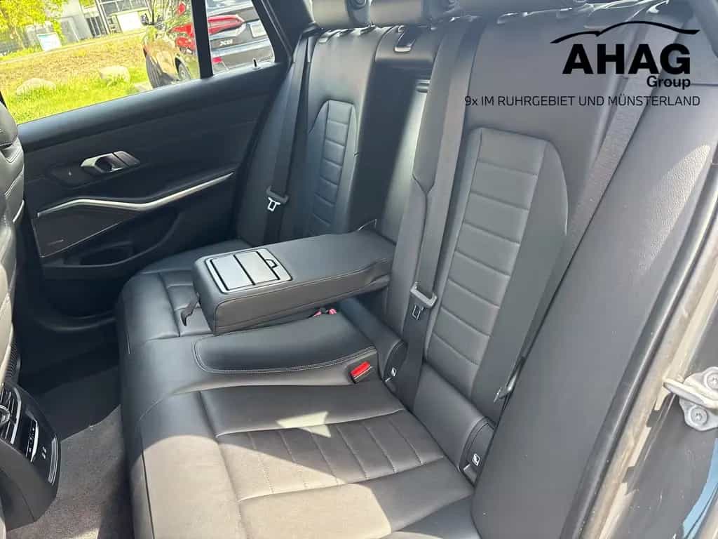 BMW 330 i 06/2021-photo-12