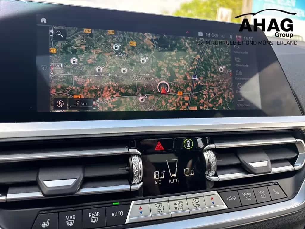 BMW 330 i 06/2021-photo-15