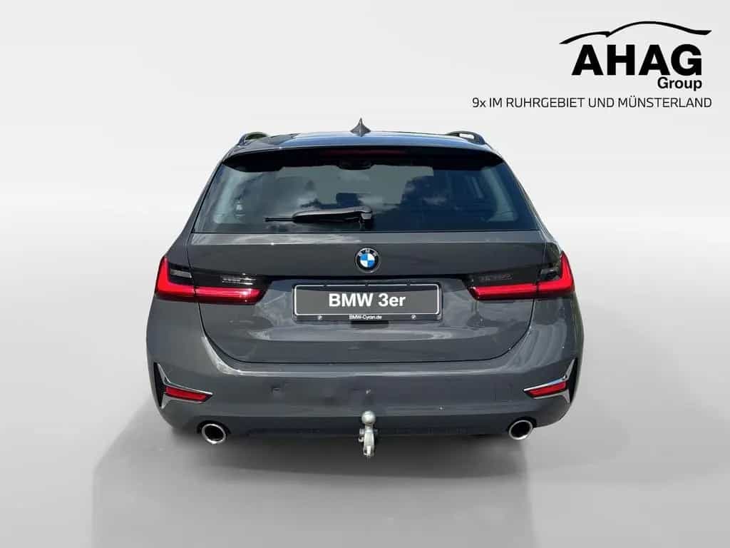 BMW 330 i 06/2021-photo-4