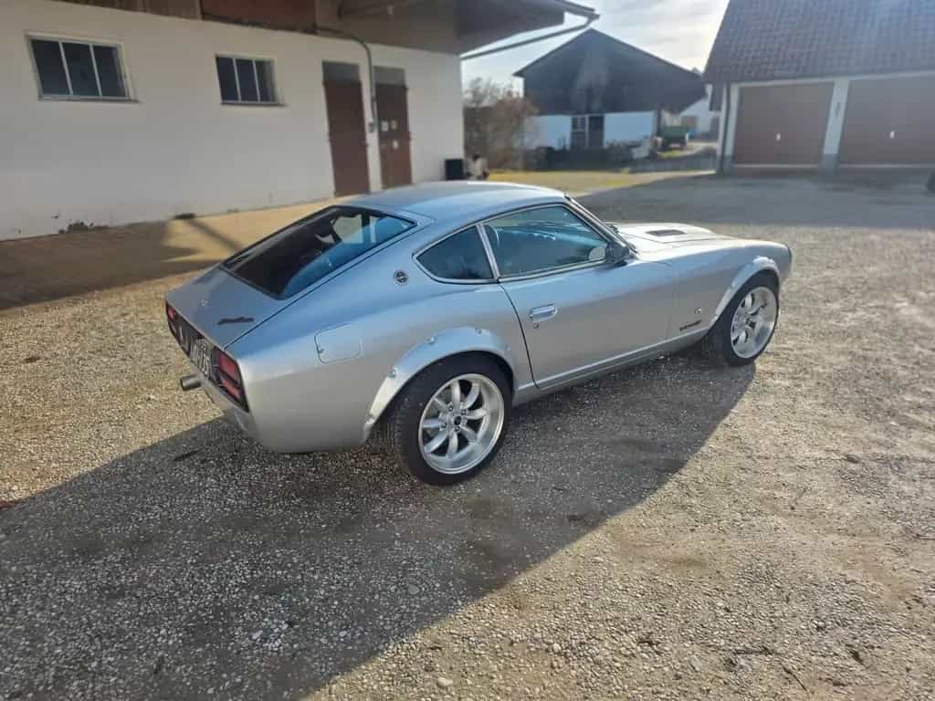 Datsun 240Z 08/1974-photo-12