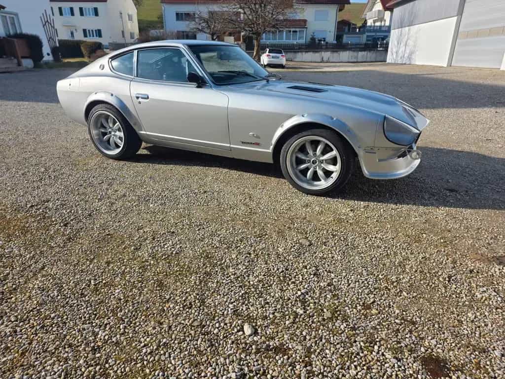 Datsun 240Z 08/1974-photo-4