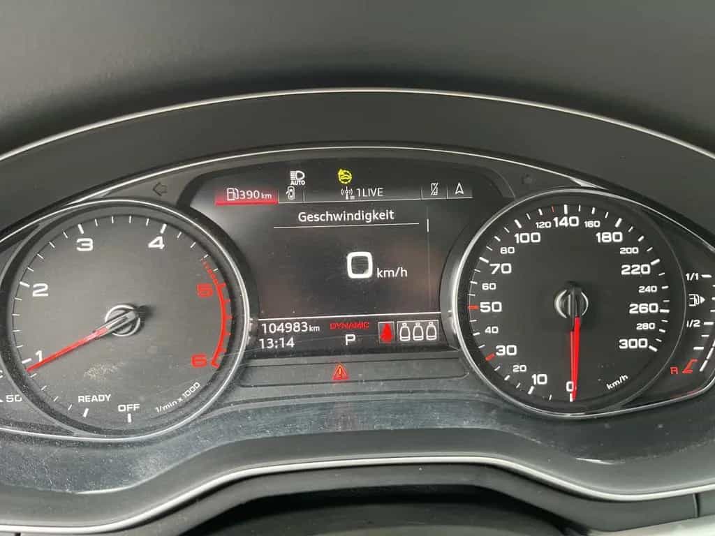 Audi A4 Avant 40 TDI quattro 2X S line MMI Kamera 08/2022-photo-11