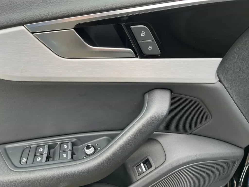 Audi A4 Avant 40 TDI quattro 2X S line MMI Kamera 08/2022-photo-14