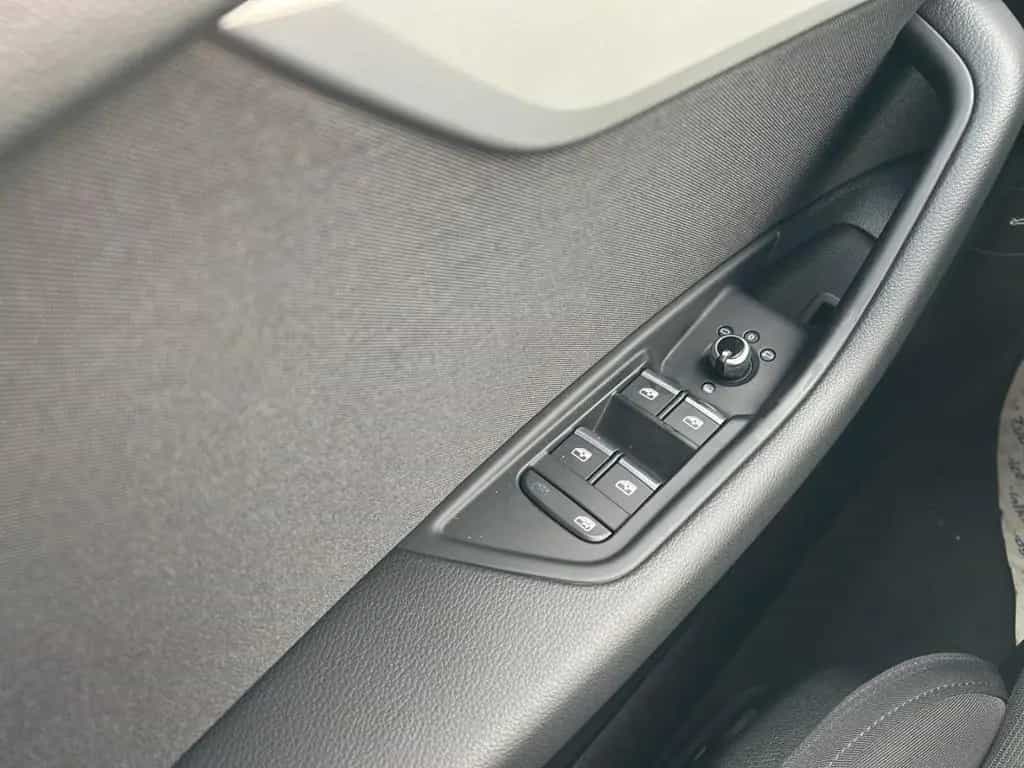 Audi A4 Avant 40 2.0 TFSI S-Line S-tronic (AHK/LED/AC 11/2022-photo-17