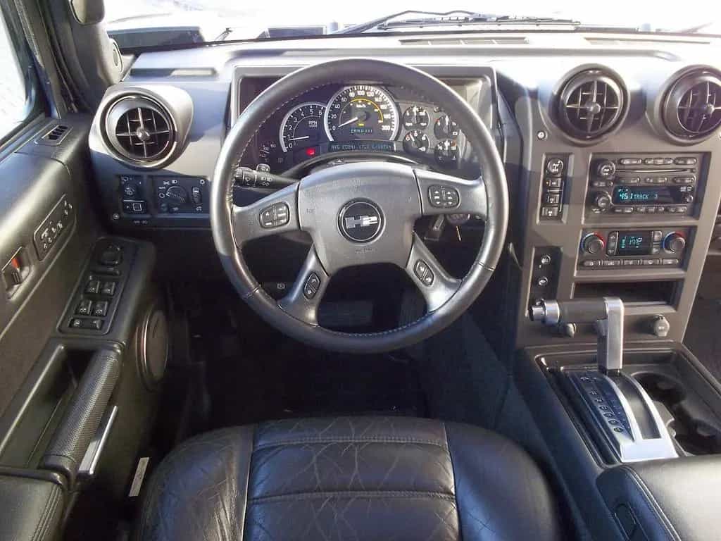 Hummer H2 6.0 V8 Sehr Gepflegt 12/2005-photo-15