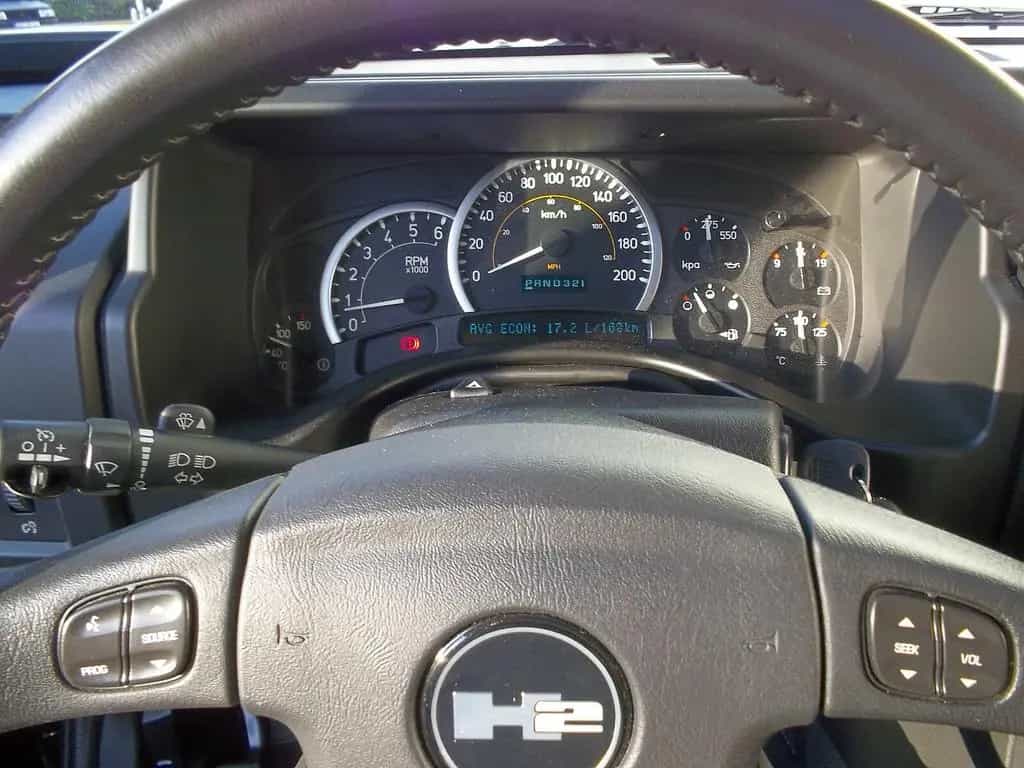 Hummer H2 6.0 V8 Sehr Gepflegt 12/2005-photo-16
