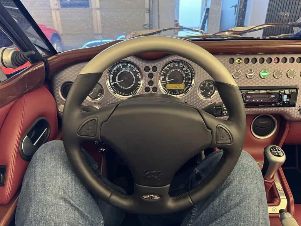 Morgan Aero 8 MK4 unbenutzt - 16 Jahre alter Neuwagen 10/2010-photo-14