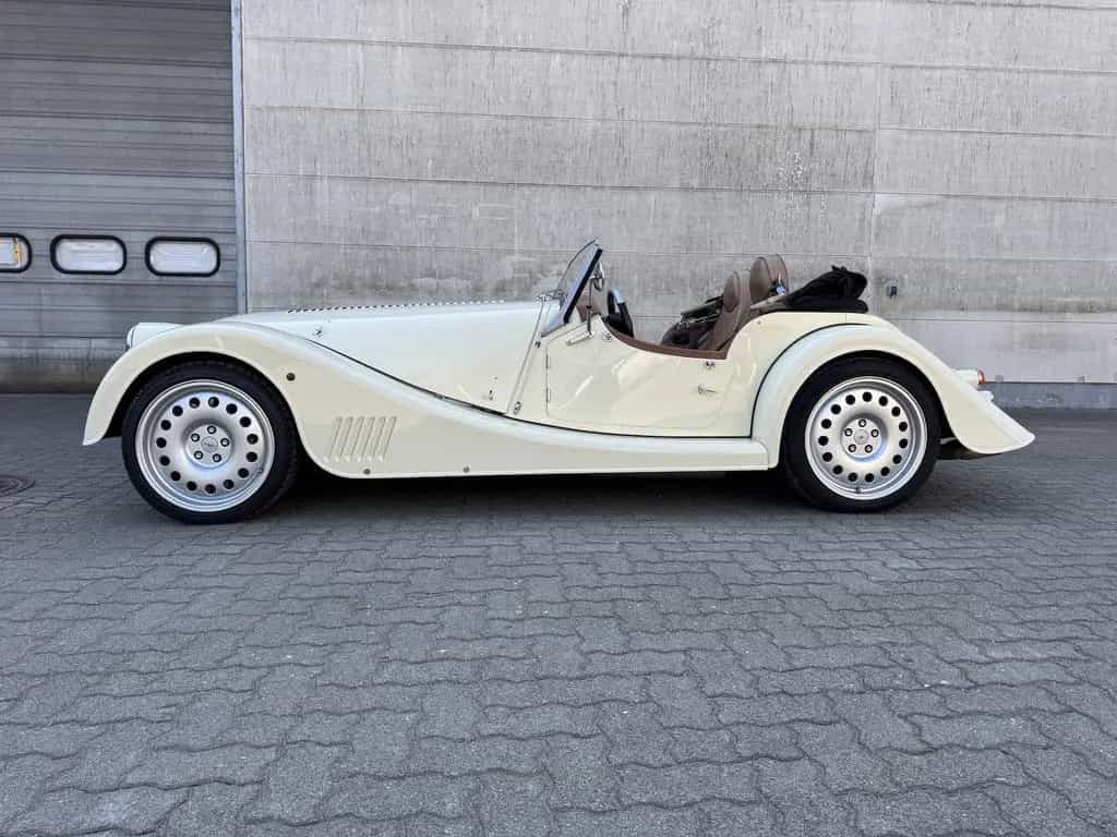 Morgan Plus 8 4.8 AERO8 MAGIC MAGNOLIA Schalter ! 07/2012-photo-1