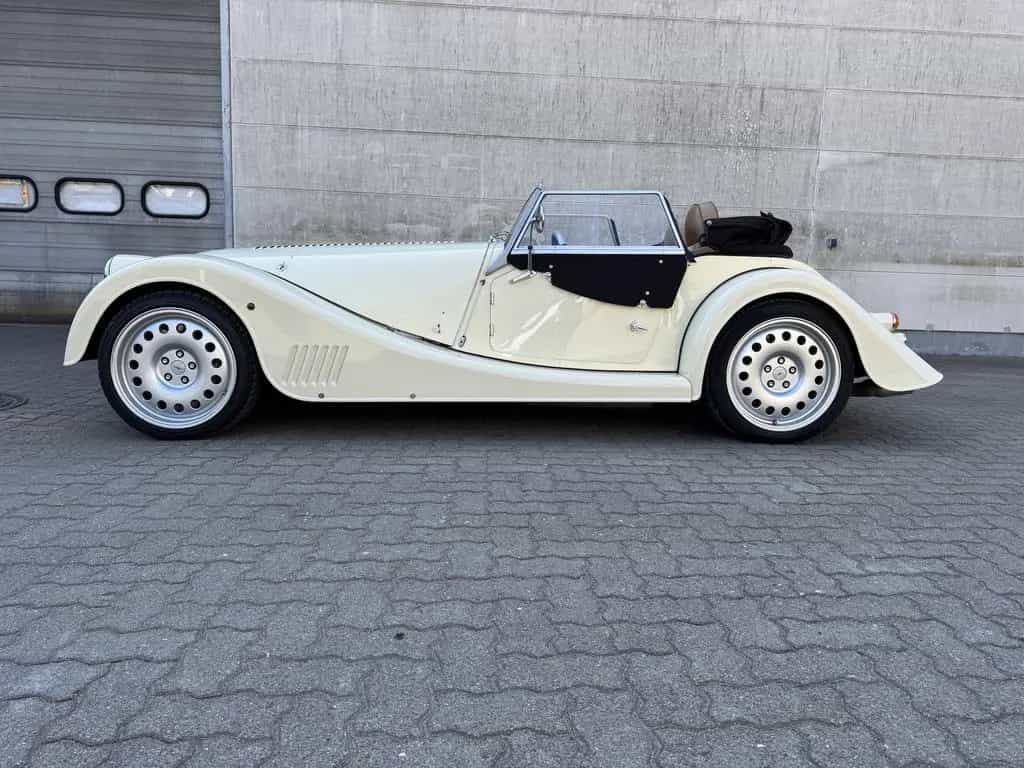 Morgan Plus 8 4.8 AERO8 MAGIC MAGNOLIA Schalter ! 07/2012-photo-11
