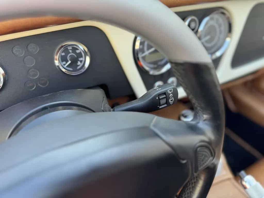 Morgan Plus 8 4.8 AERO8 MAGIC MAGNOLIA Schalter ! 07/2012-photo-25