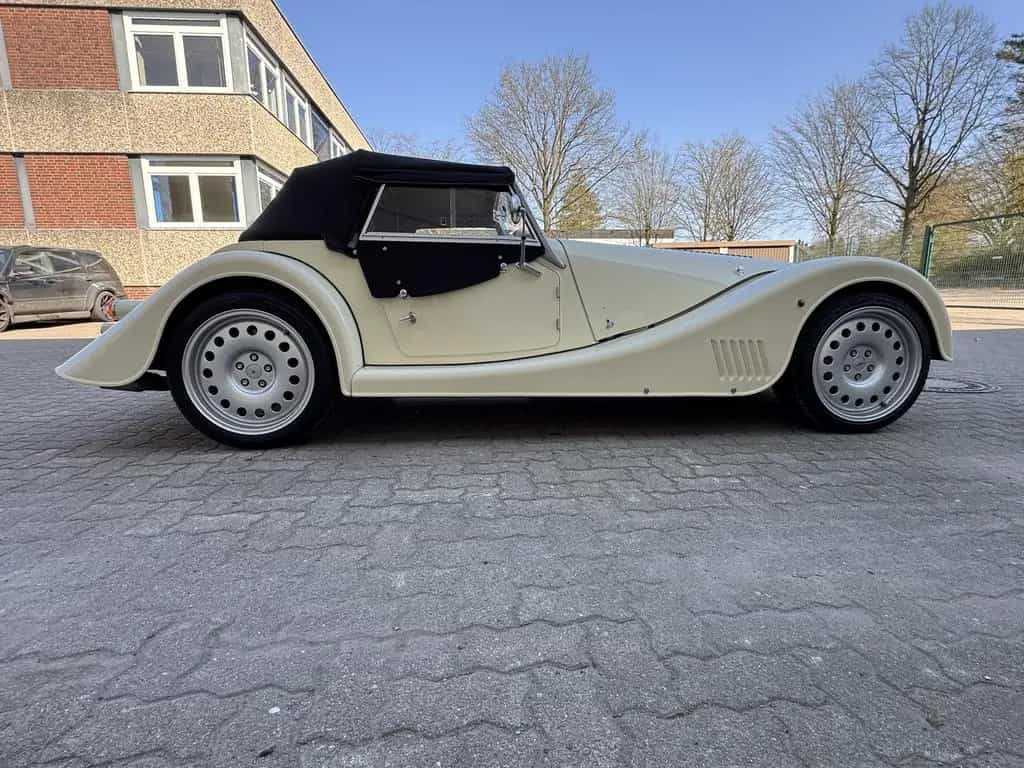Morgan Plus 8 4.8 AERO8 MAGIC MAGNOLIA Schalter ! 07/2012-photo-31
