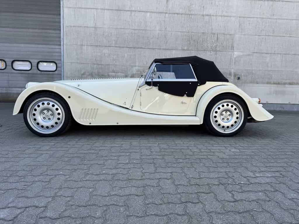 Morgan Plus 8 4.8 AERO8 MAGIC MAGNOLIA Schalter ! 07/2012-photo-35