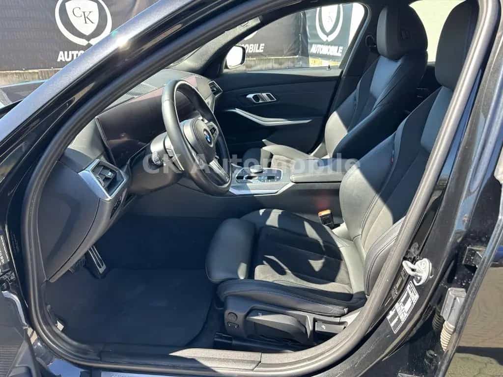 BMW 3 Series 320d Touring M-Sport Facelift/Shadow-Line/Navi 10/2022-photo-10