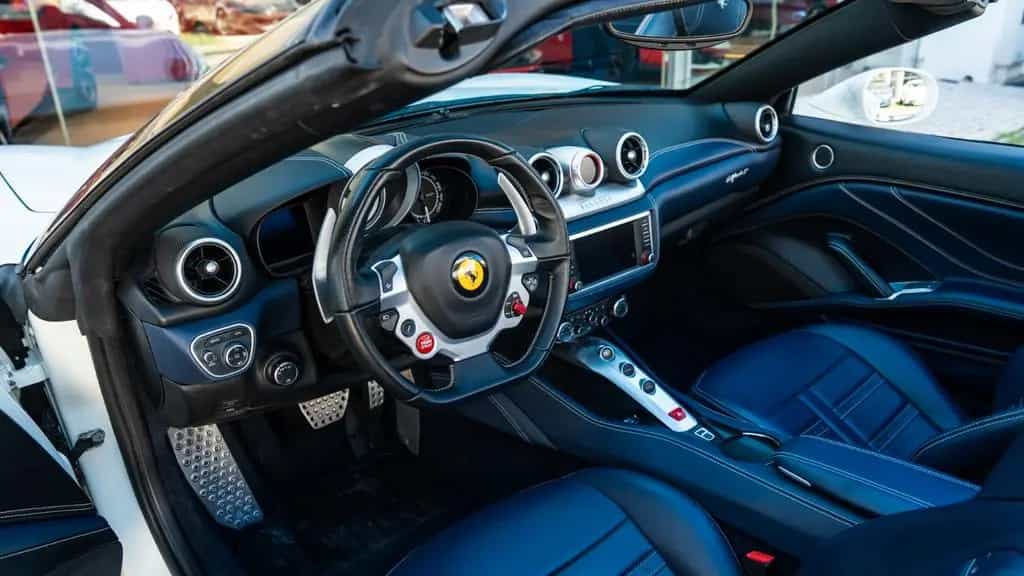 Ferrari California 3.9 V8 T 4-Sitzer 09/2014-photo-18