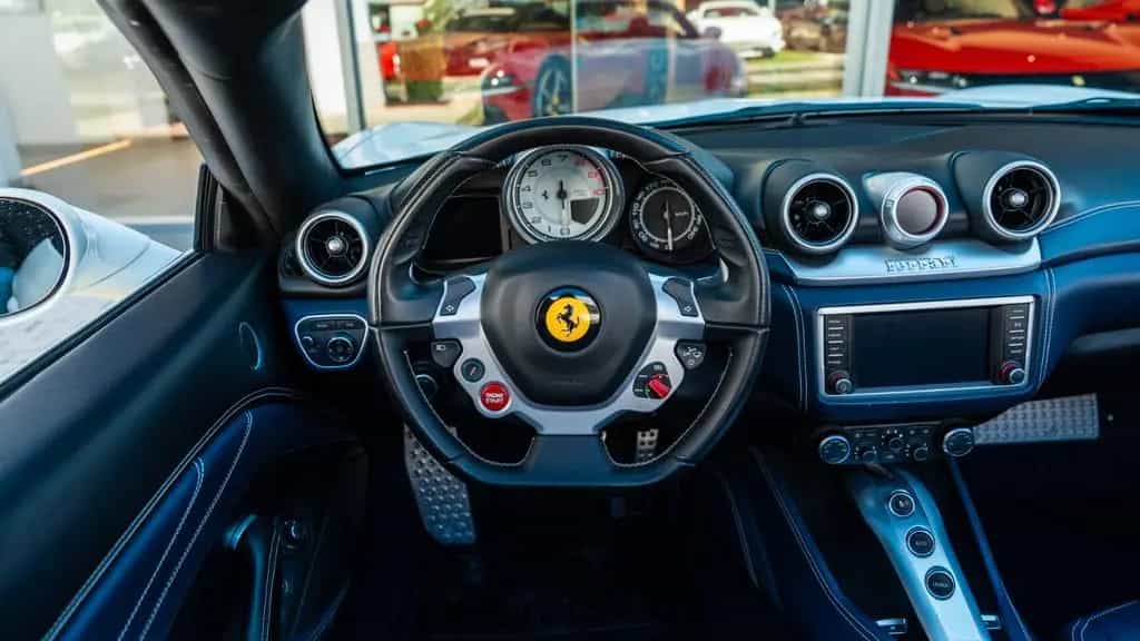 Ferrari California 3.9 V8 T 4-Sitzer 09/2014-photo-19