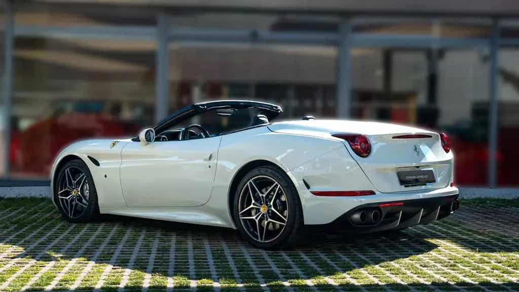 Ferrari California 3.9 V8 T 4-Sitzer 09/2014-photo-3