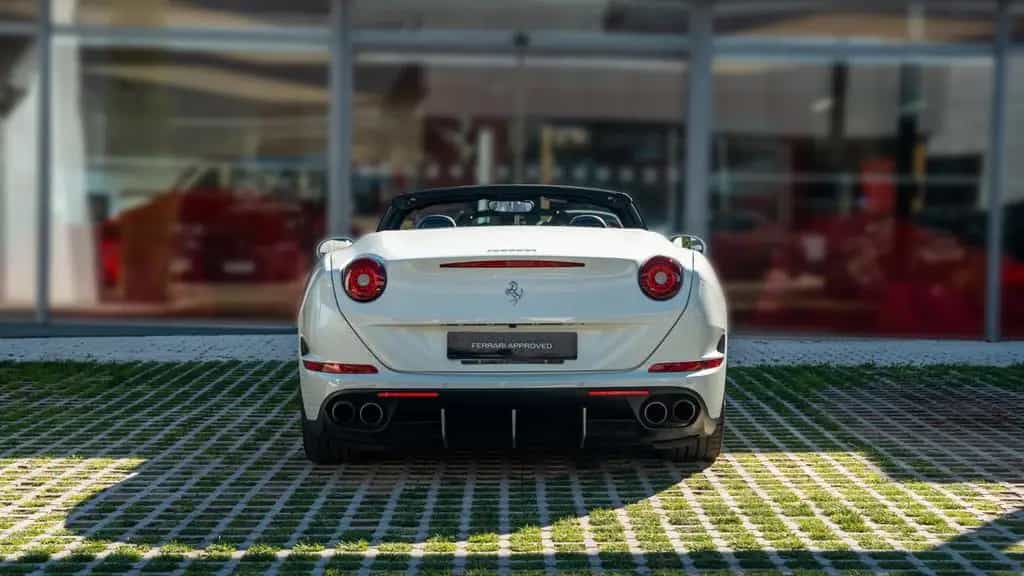 Ferrari California 3.9 V8 T 4-Sitzer 09/2014-photo-5