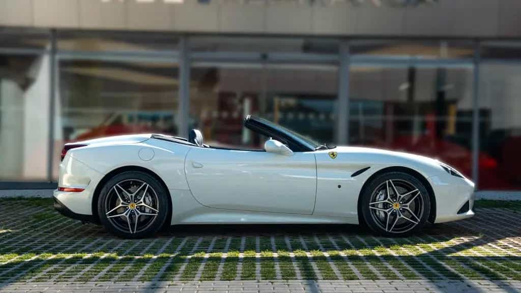 Ferrari California 3.9 V8 T 4-Sitzer 09/2014-photo-7