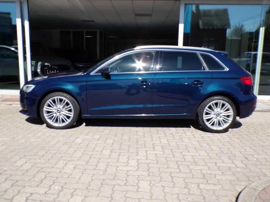 Audi A3 SPORTBACK 1.5TFSI*S-TRONIC*DESIGN*ACC*AHK*LED 02/2019-photo-24