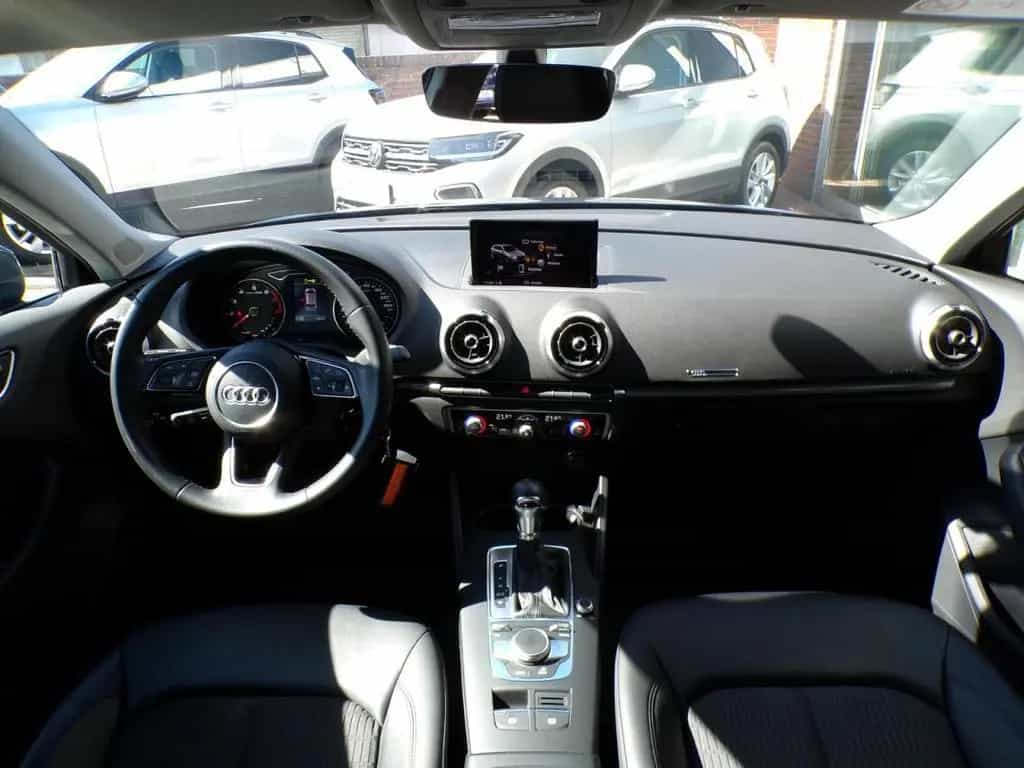 Audi A3 SPORTBACK 1.5TFSI*S-TRONIC*DESIGN*ACC*AHK*LED 02/2019-photo-5