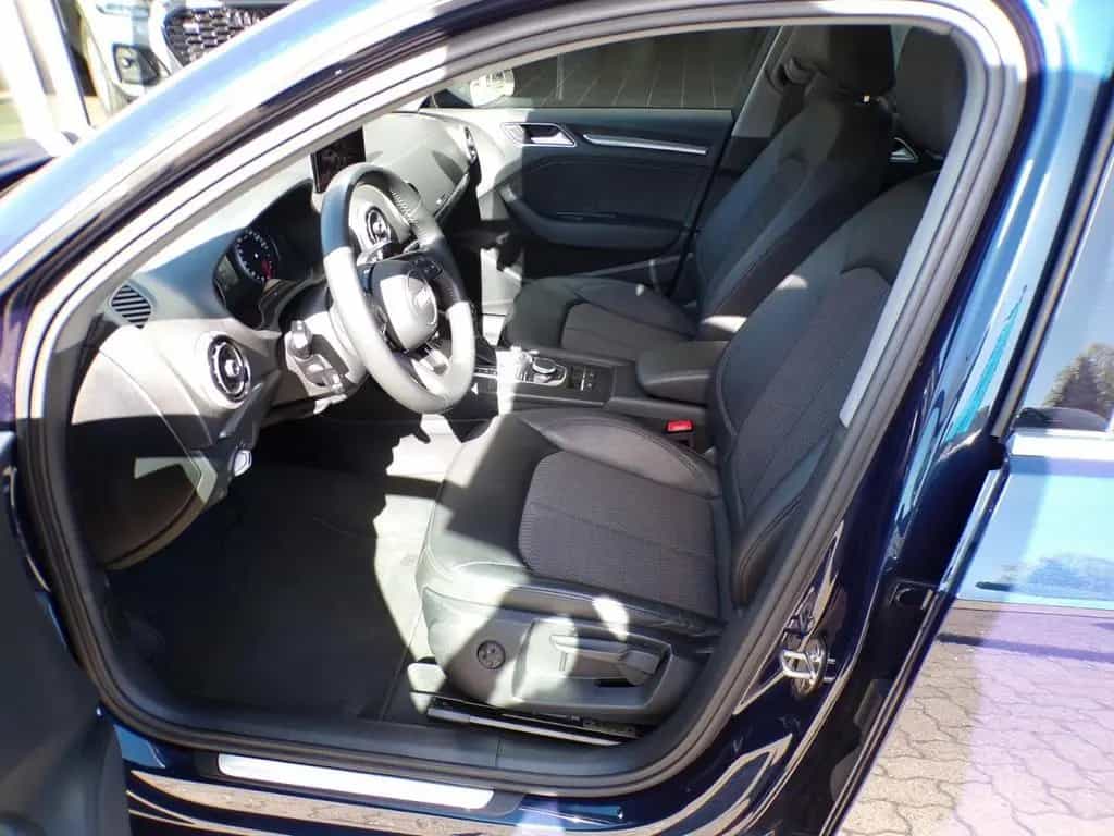 Audi A3 SPORTBACK 1.5TFSI*S-TRONIC*DESIGN*ACC*AHK*LED 02/2019-photo-6