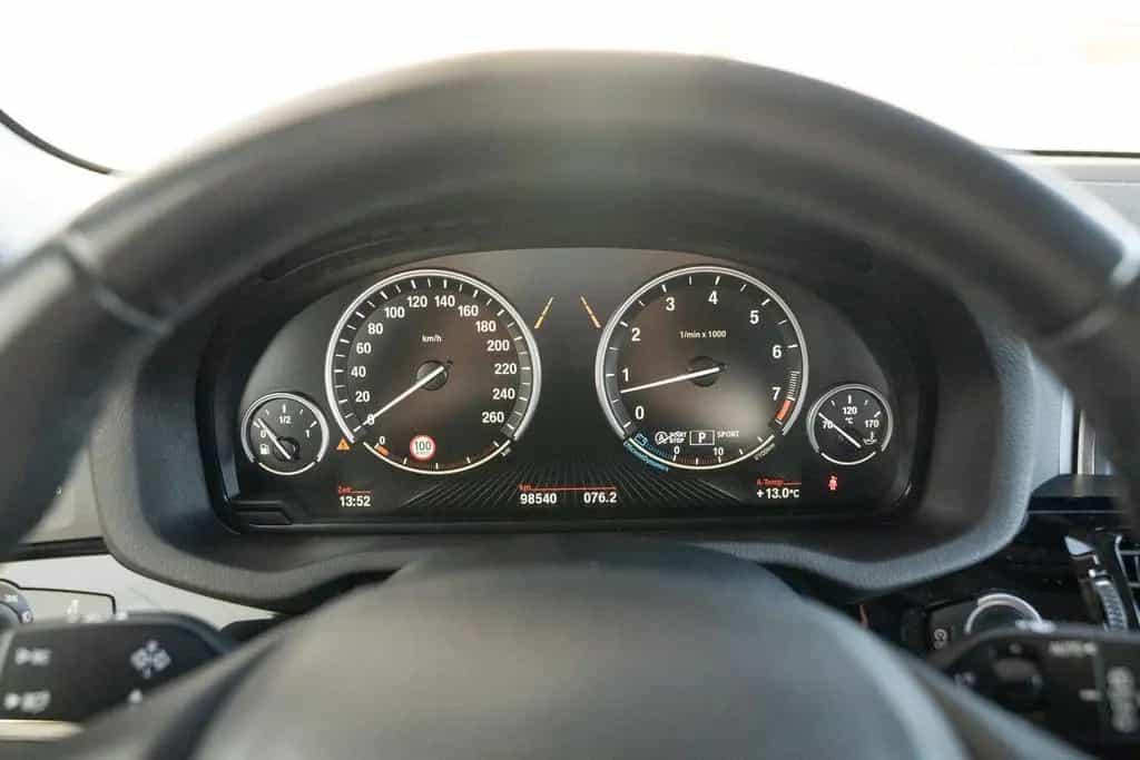 BMW X3 xDrive 35 i 3.0*XENON*AHK*KAMERA* 07/2015-photo-17