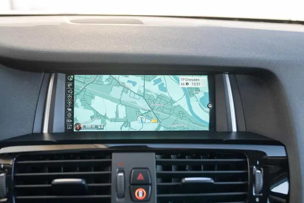 BMW X3 xDrive 35 i 3.0*XENON*AHK*KAMERA* 07/2015-photo-23