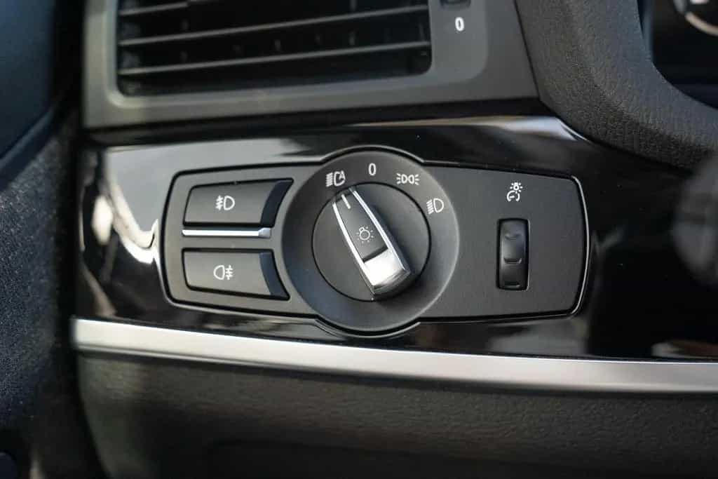BMW X3 xDrive 35 i 3.0*XENON*AHK*KAMERA* 07/2015-photo-29