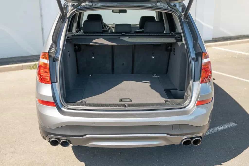 BMW X3 xDrive 35 i 3.0*XENON*AHK*KAMERA* 07/2015-photo-30