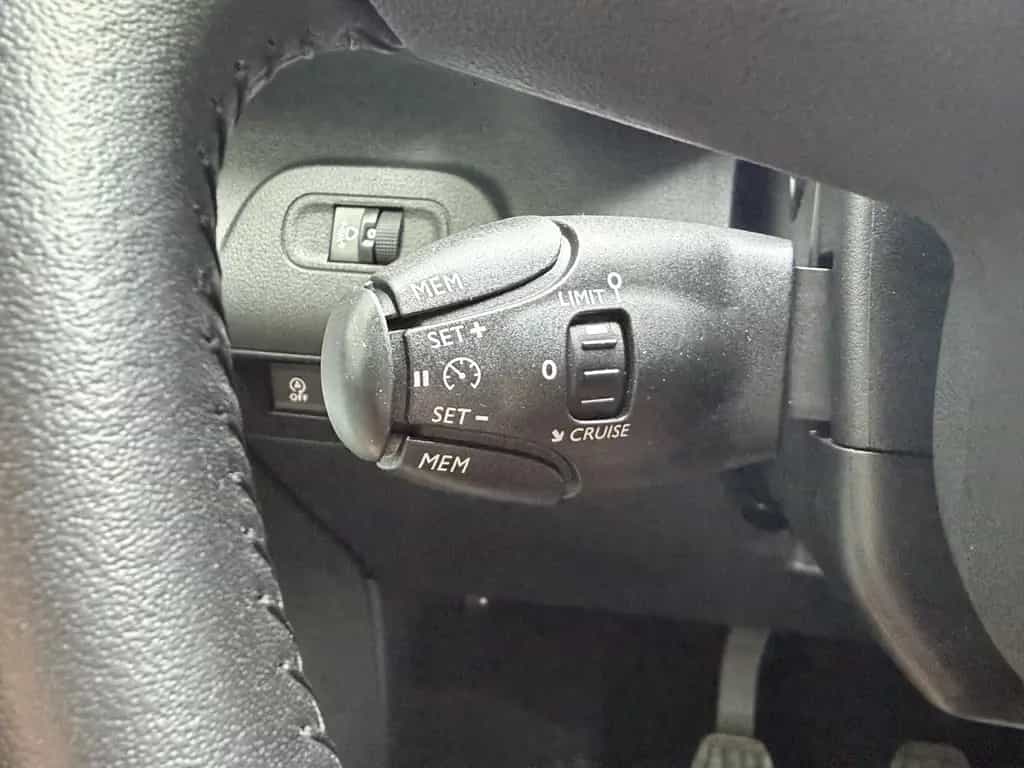 Citroën Berlingo Feel M aus 1-Hand | Tempomat & PDC 11/2018-photo-33