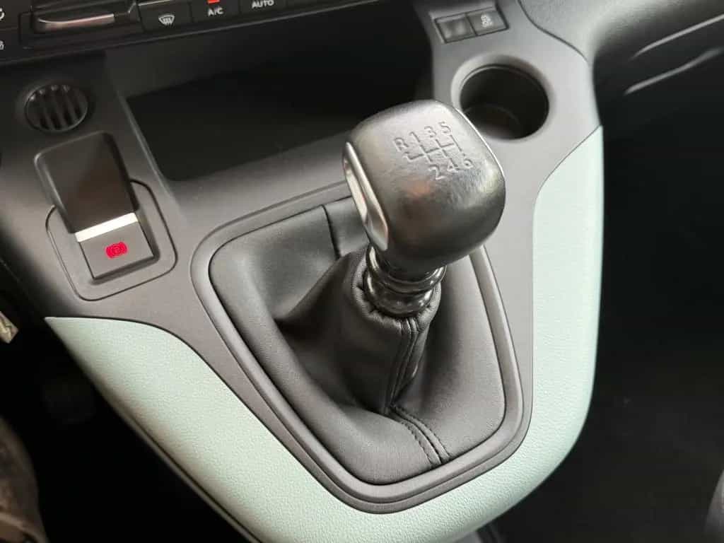 Citroën Berlingo Feel M aus 1-Hand | Tempomat & PDC 11/2018-photo-34