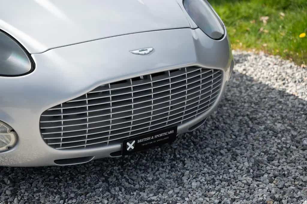 Aston Martin AR1 - 240 Miles - 84 of 99 Ex. - Just Serviced 07/2003-photo-16