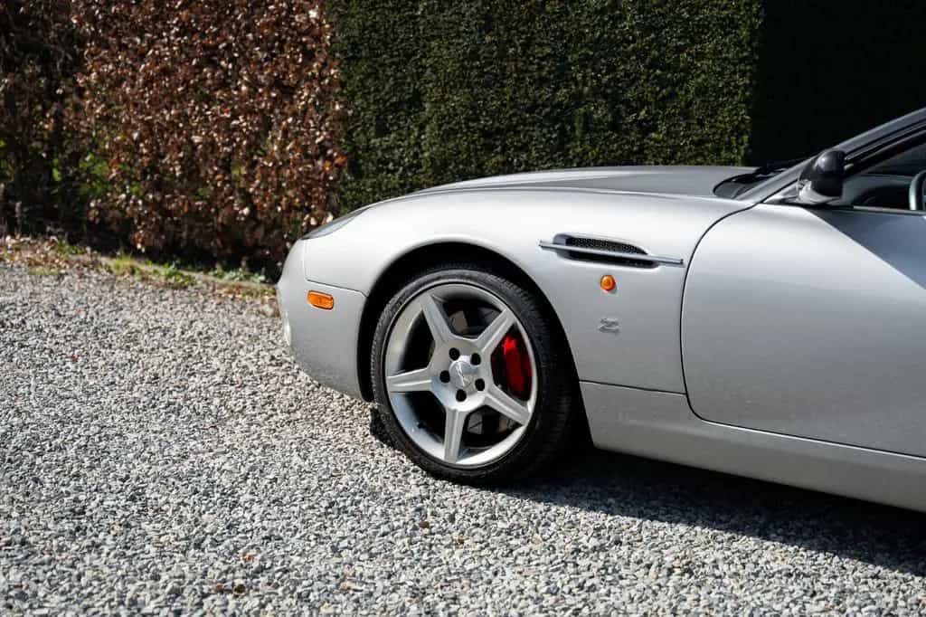 Aston Martin AR1 - 240 Miles - 84 of 99 Ex. - Just Serviced 07/2003-photo-21