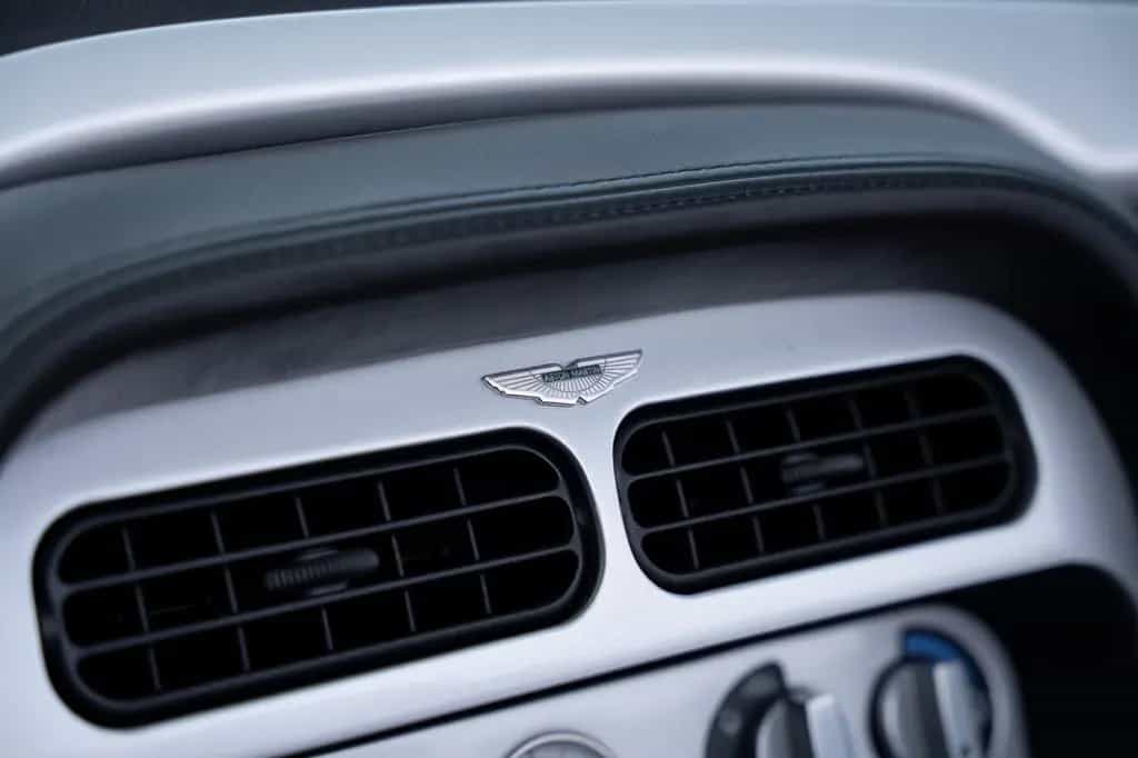 Aston Martin AR1 - 240 Miles - 84 of 99 Ex. - Just Serviced 07/2003-photo-35