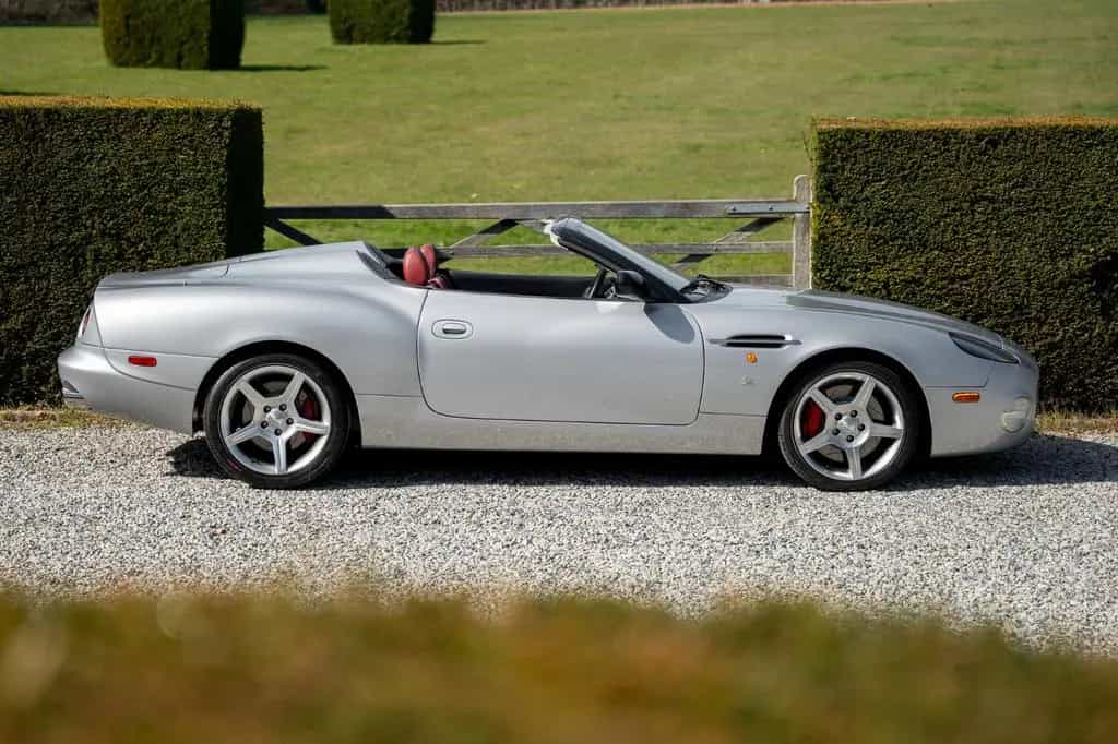Aston Martin AR1 - 240 Miles - 84 of 99 Ex. - Just Serviced 07/2003-photo-5